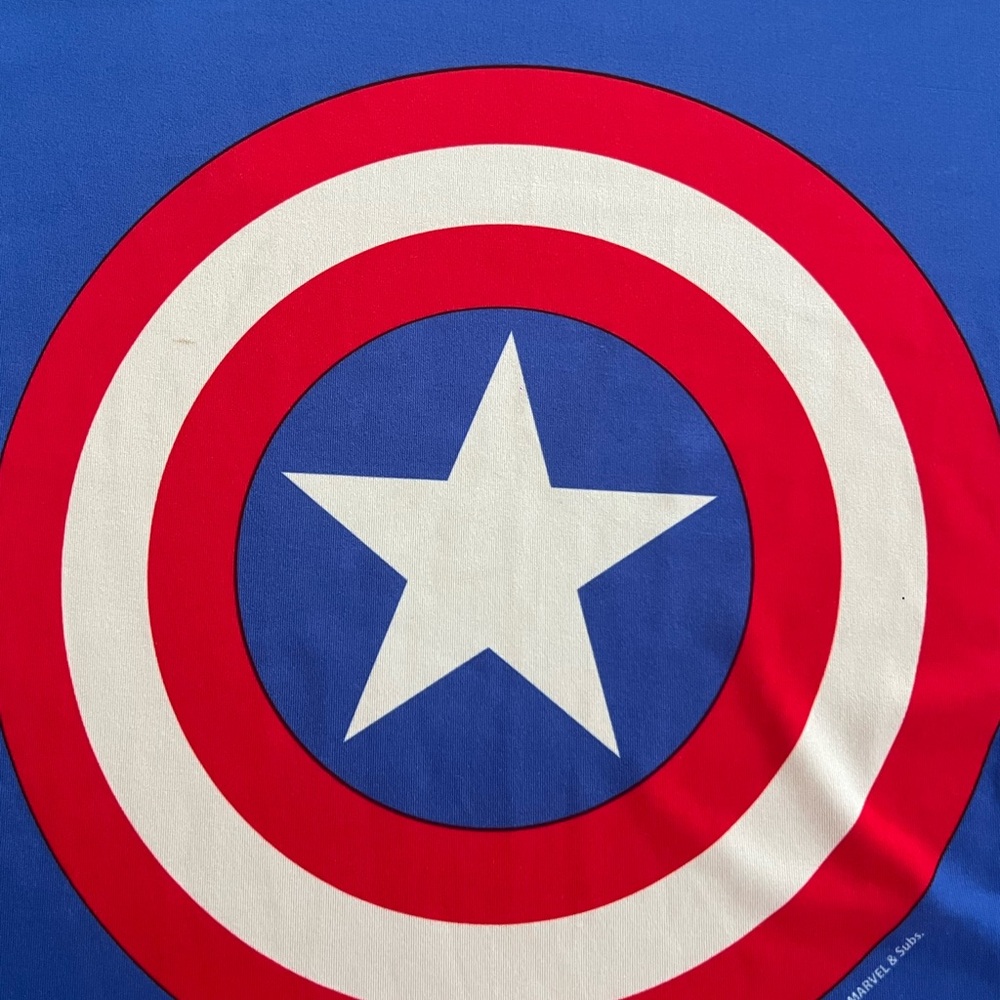 Under Armour Marvels Captain America compression XL short sleeve shirt - Picture 9 of 12
